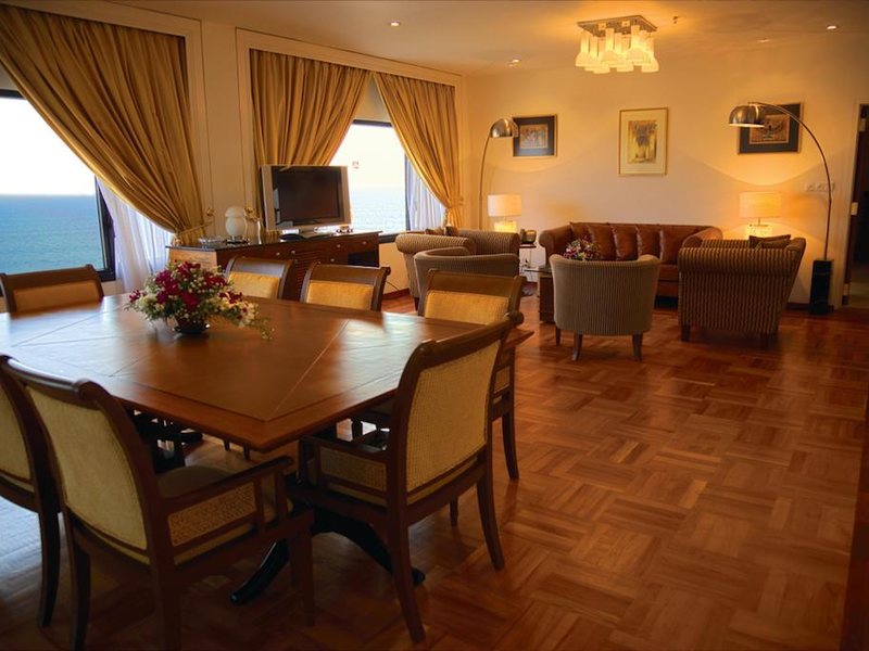 The Galadari Hotel  111404