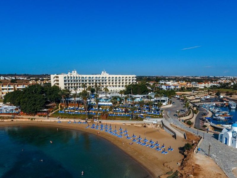 The Golden Coast Beach Hotel 290406