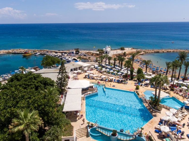 The Golden Coast Beach Hotel 290408