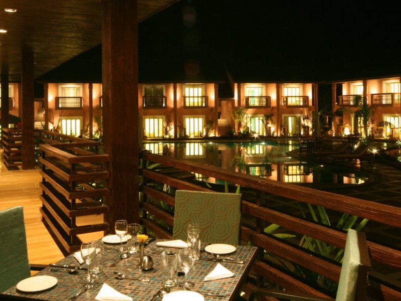 The Golden Crown Hotel 138591