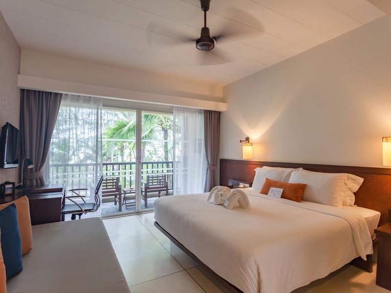 The Grand Southsea Khaolak  (ex 211750