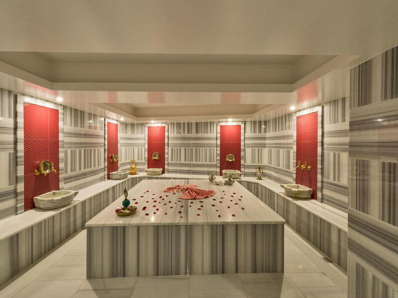 The Great Fortune Hotel 243762