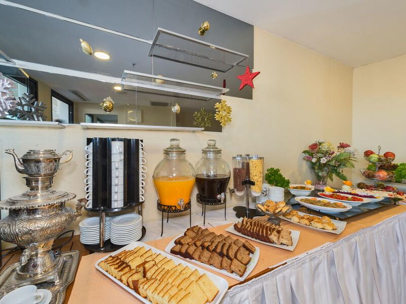 The Great Fortune Hotel 243764