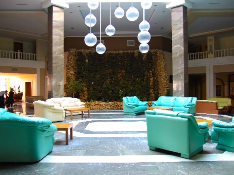 The Holiday Resort Hotel 190911