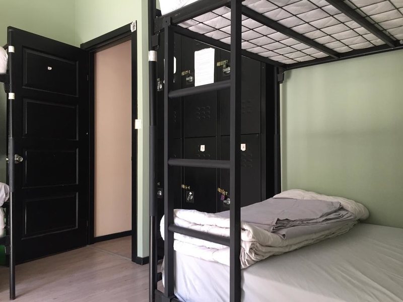 The Hub Hostel 281075