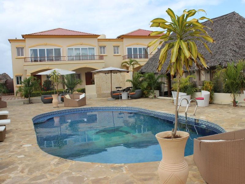 The Island Beach Resort  202712