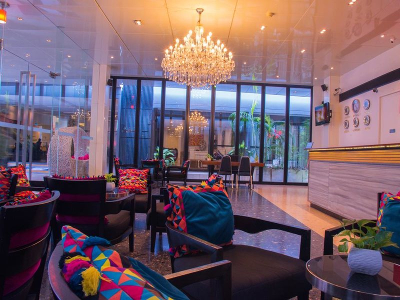 The Lantern Resorts Patong 211841