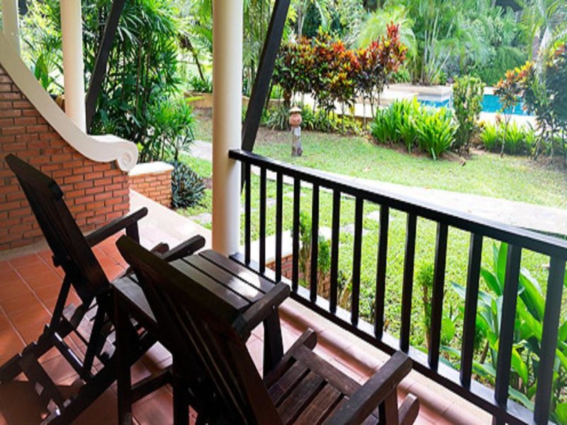 The Leaf on The Sands by Katathani (ex 211866