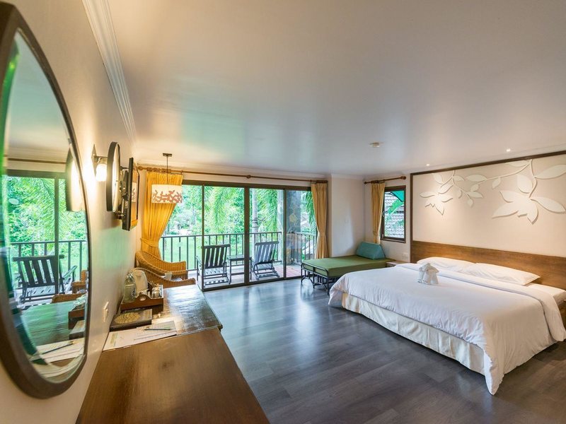 The Leaf on The Sands by Katathani (ex 211895