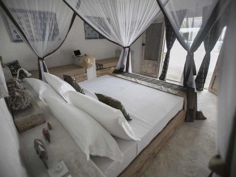 The Loop Beach Resort 322967