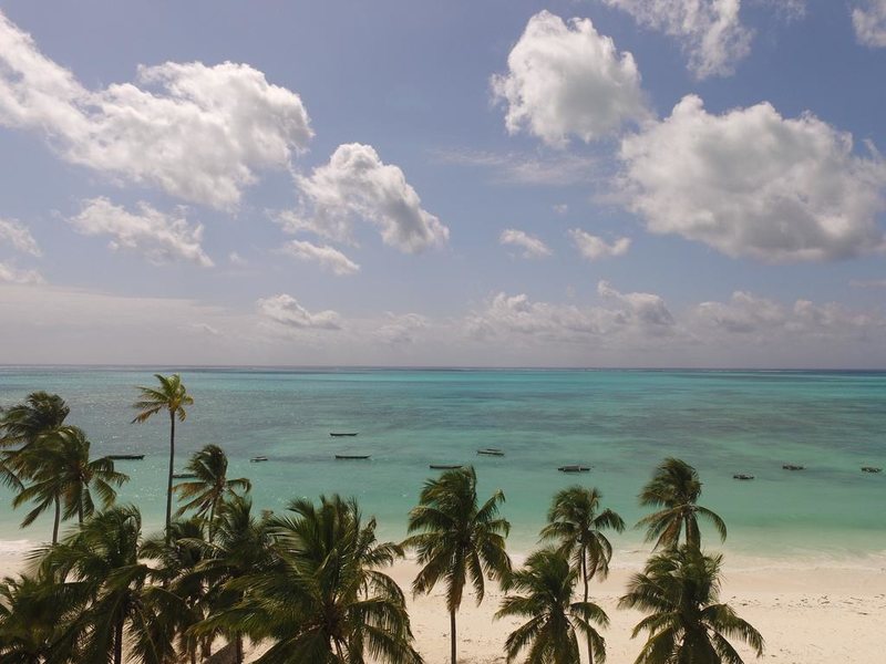 The Loop Beach Resort 322976