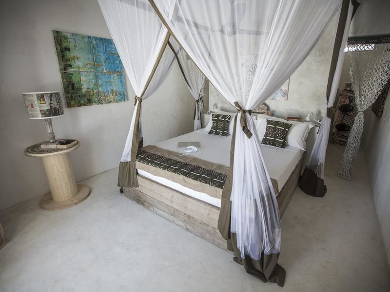 The Loop Beach Resort 322979