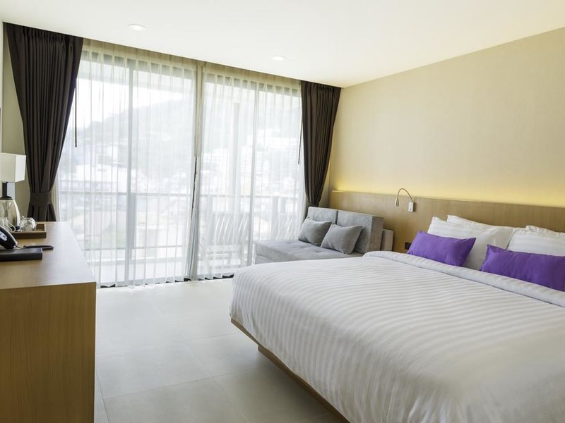 The Lunar Patong 211917