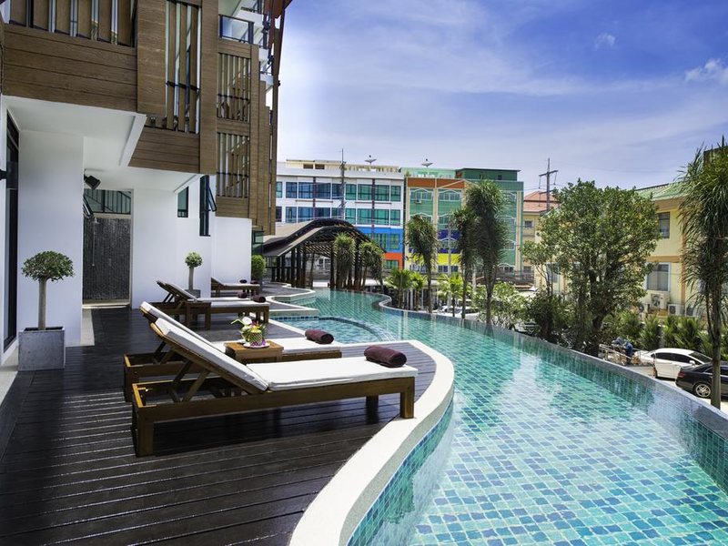 The Lunar Patong 211927