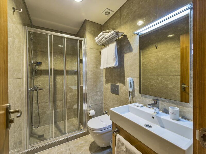 The Meretto Hotel Istanbul 302825