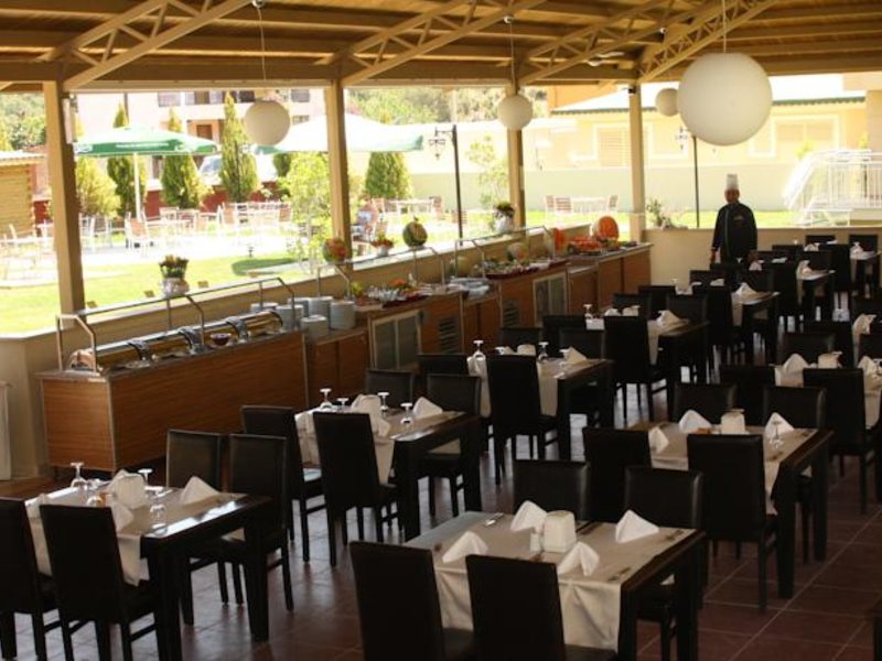 The One Club Hotel  158020