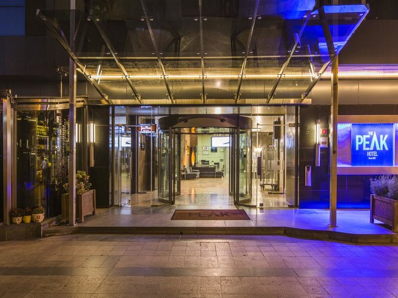 The Peak Hotel 302851