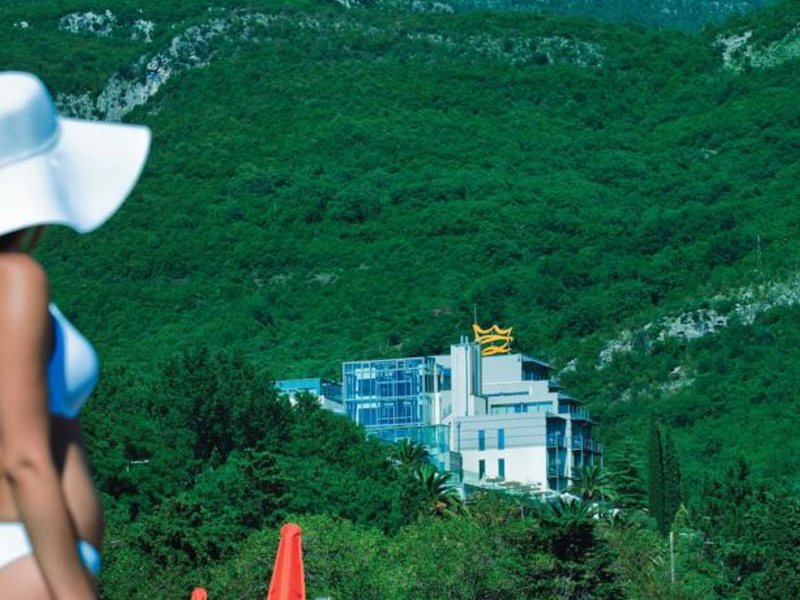 The Queen of  Montenegro 92203