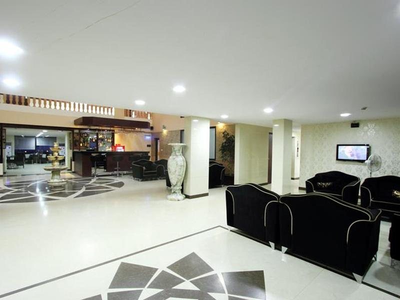 The Queeny Goa  115603