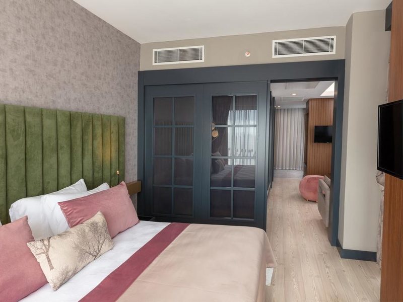 The Raga Side 278718