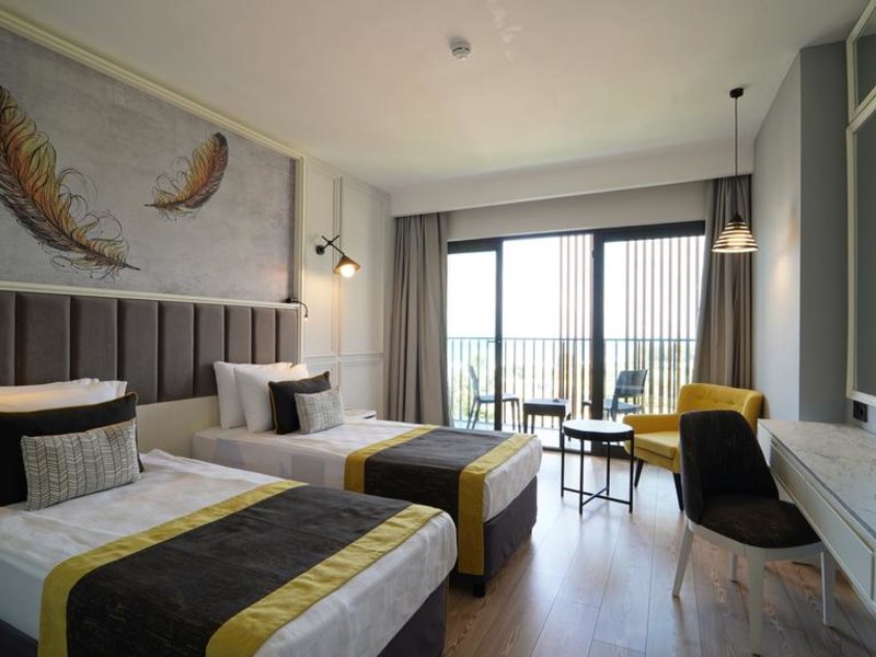 The Raga Side 278720