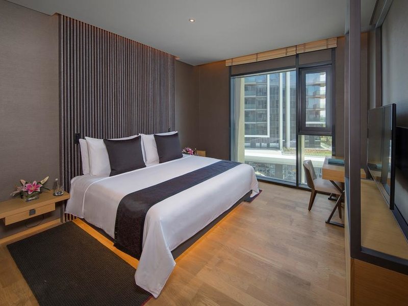 The Residence at Caesars Palace Bluewaters Dubai 300604