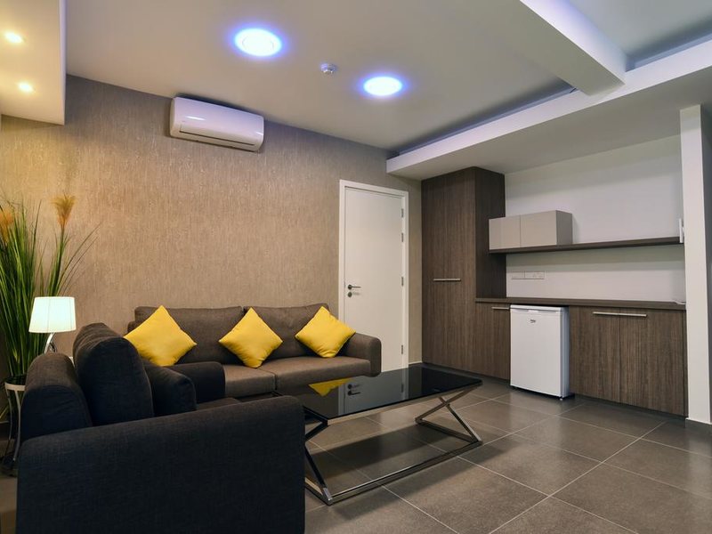 The Rise Hotel 162043