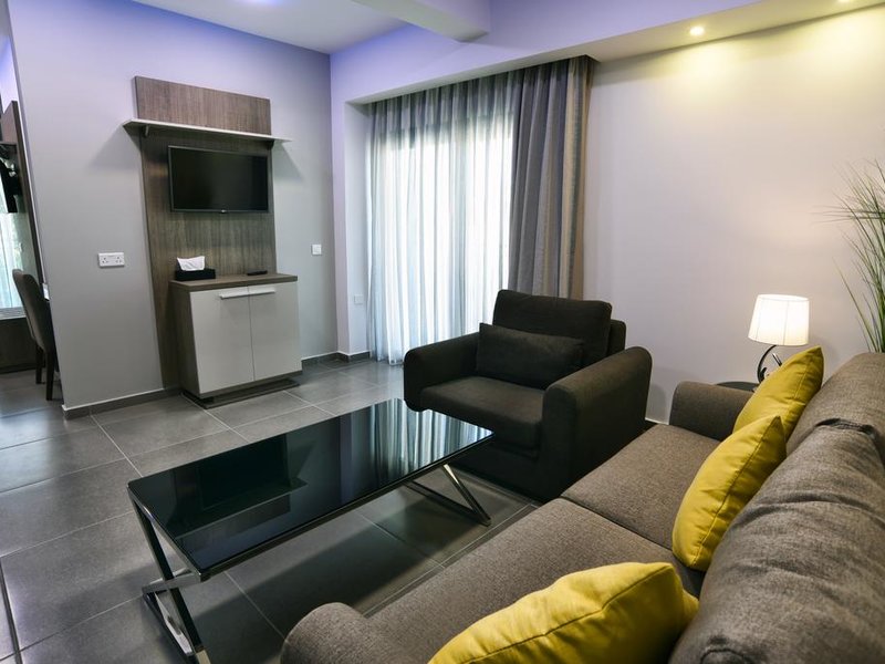 The Rise Hotel 162051