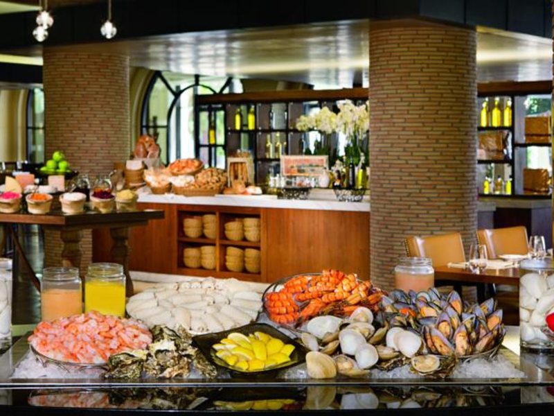 The Ritz-Carlton Abu Dhabi Grand Canal 119794