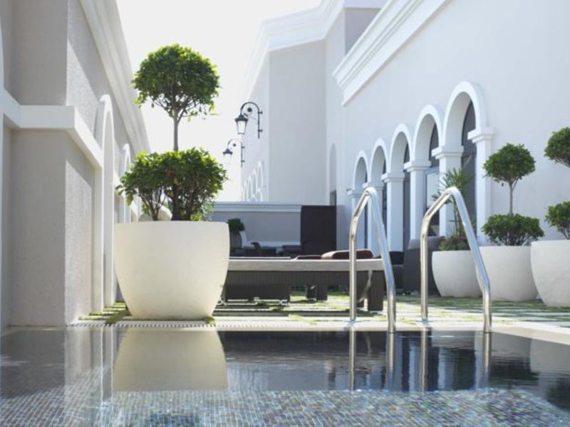 The Ritz-Carlton Abu Dhabi Grand Canal 119798