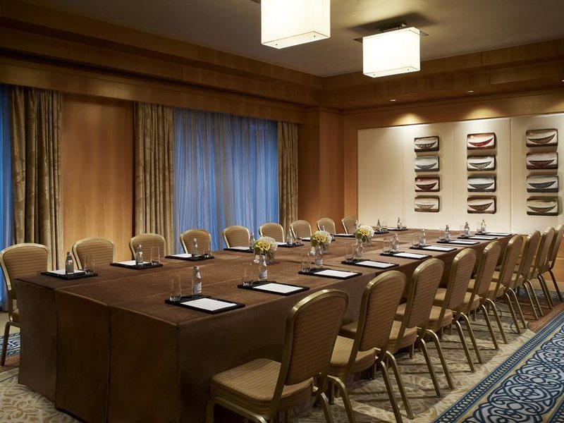 The Ritz-Carlton, Dubai International Financial Centre   300249