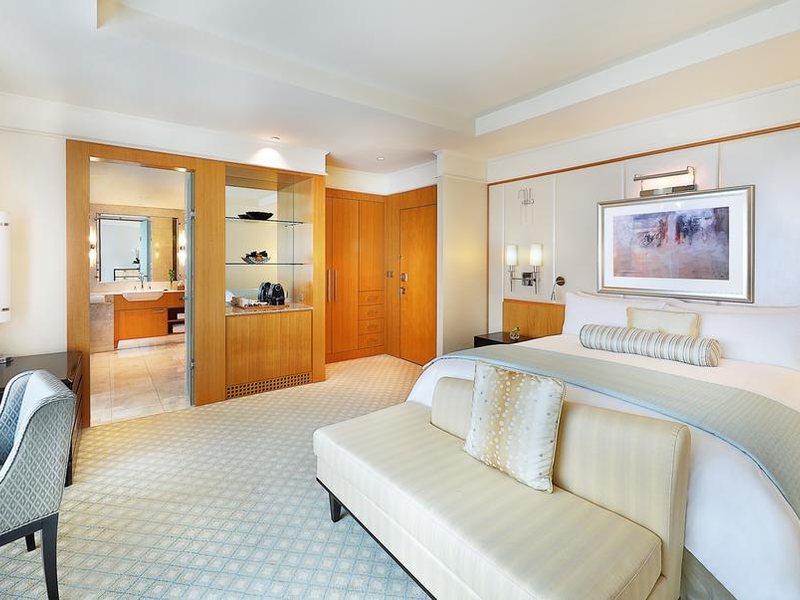 The Ritz-Carlton, Dubai International Financial Centre   300273