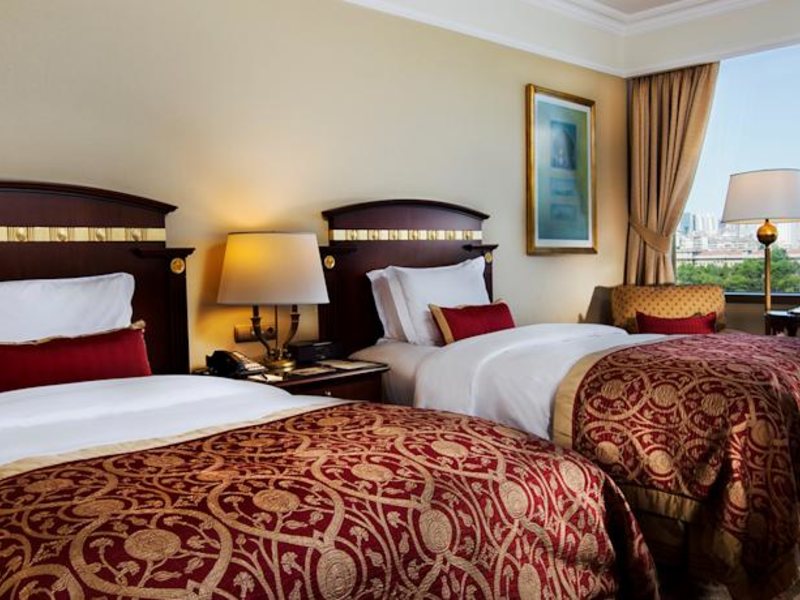 The Ritz-Carlton  Istanbul  104923