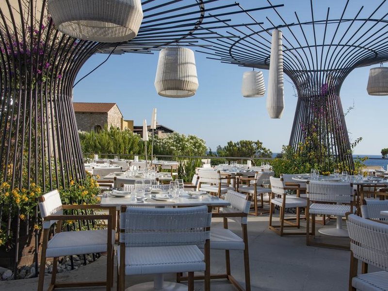 The Romanos, a Luxury Collection Resort  285343