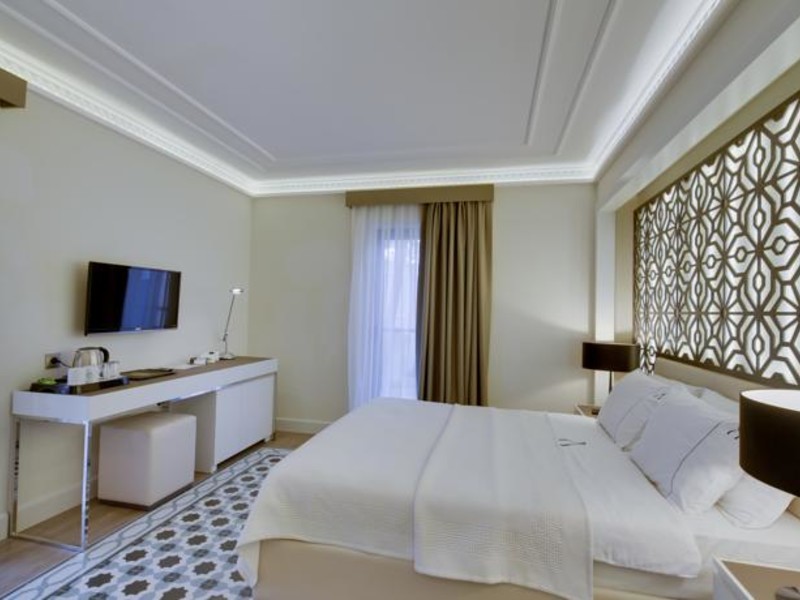 The Roxy Luxury Nature (ех 59432