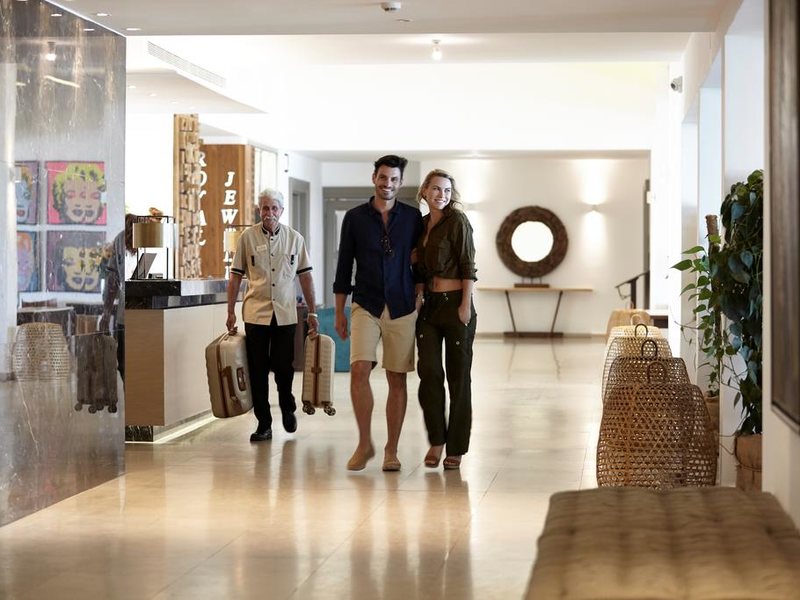 The Royal Apollonia 290365