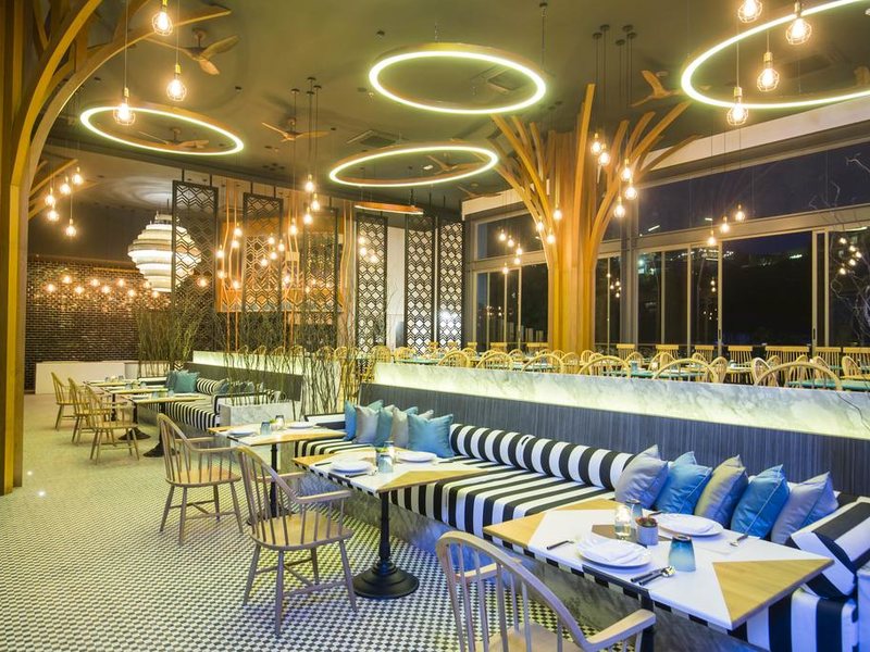 The SIS Kata Resort 241526