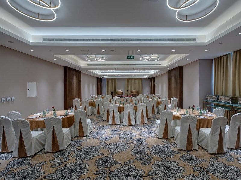 The S Hotel Al Barsha 299240