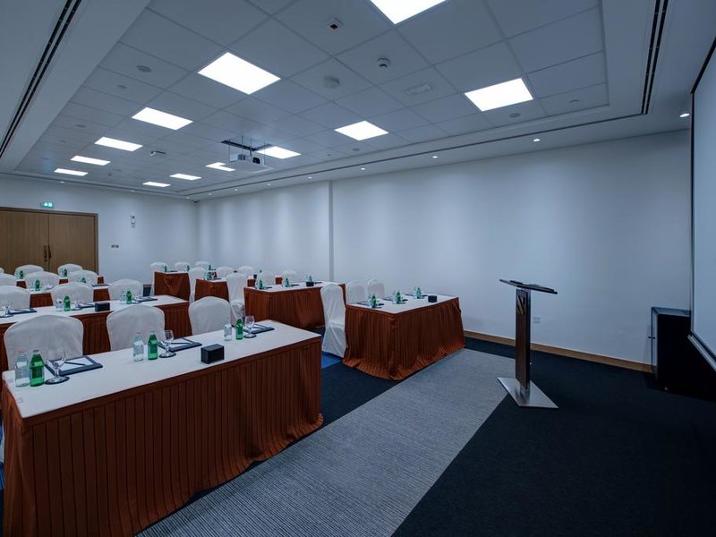 The S Hotel Al Barsha 299244