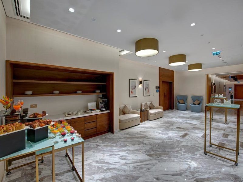 The S Hotel Al Barsha 299245