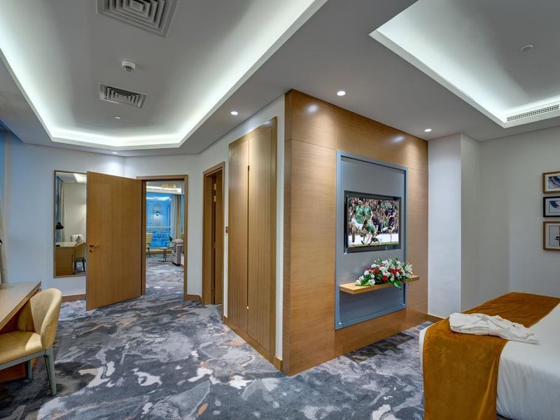 The S Hotel Al Barsha 299260