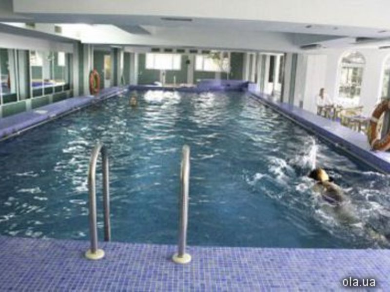 The Seasons Hotel 12773