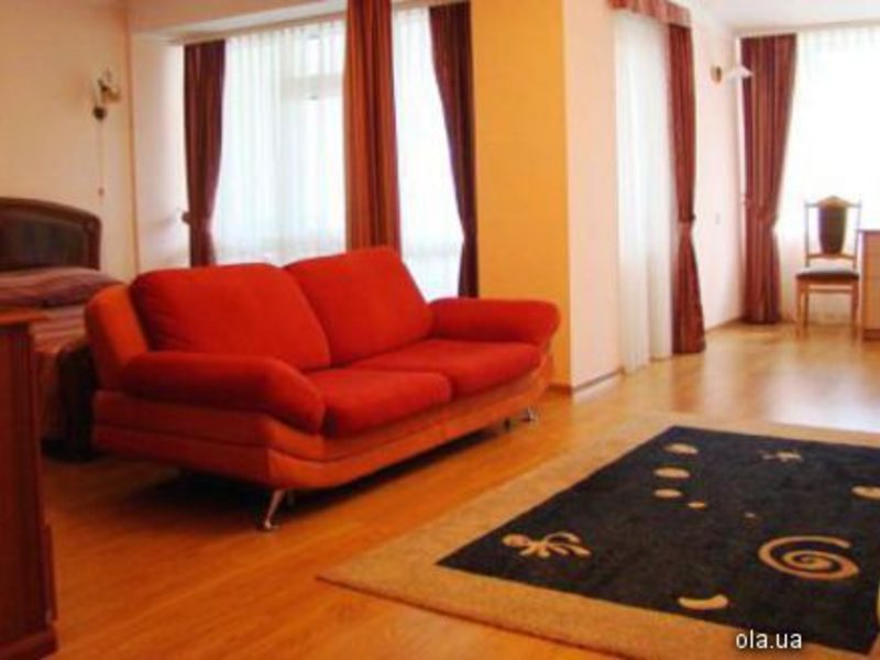 The Seasons Hotel 12778