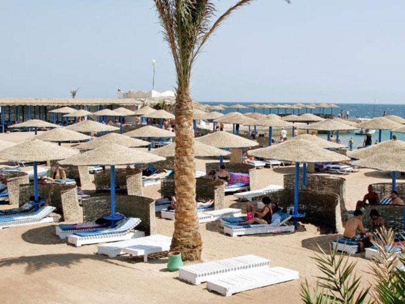 The Three Corners Triton Empire Inn (ex 129723