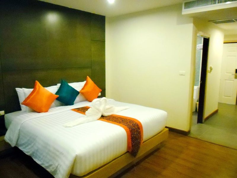 The Three by APK 222965