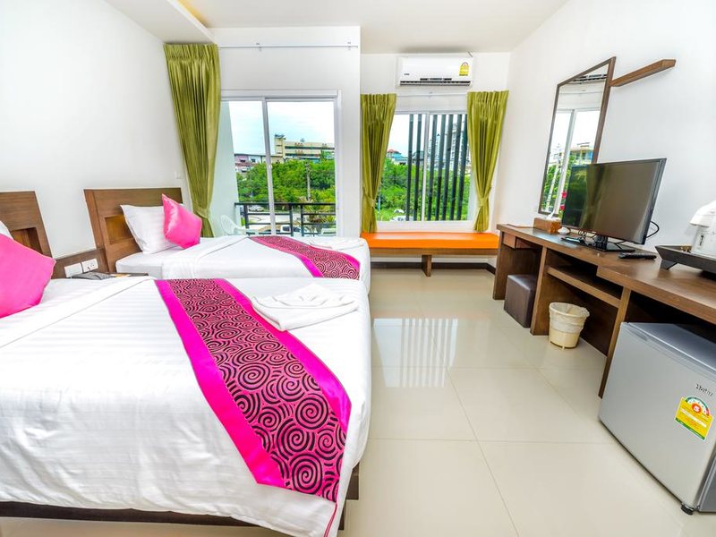 The Three by APK 222981