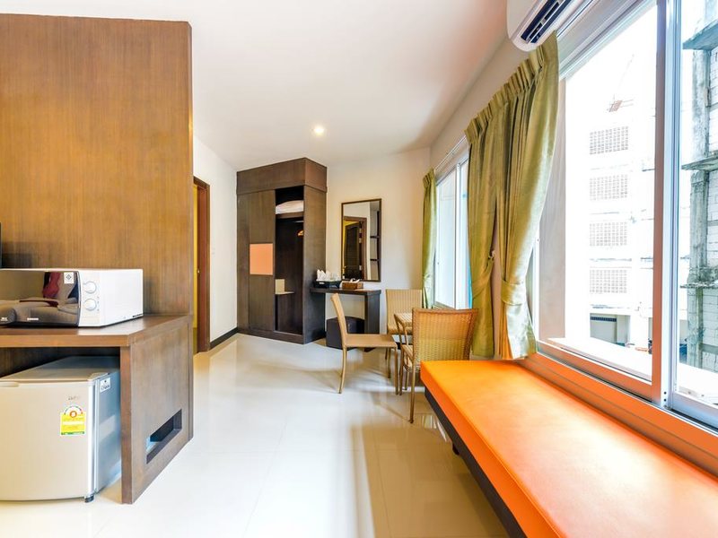 The Three by APK 222982