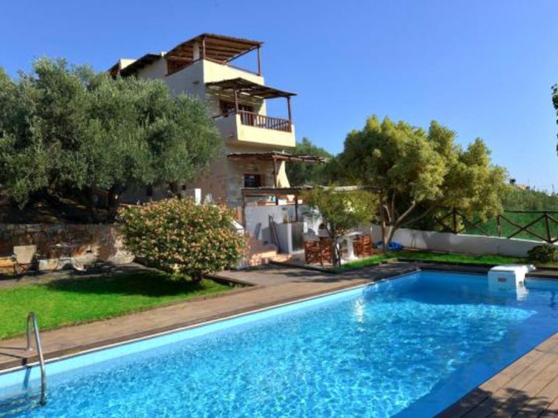 The Traditional Homes of Crete 248422