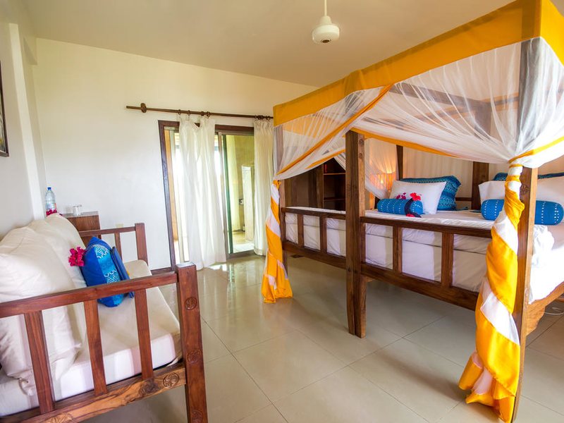 The Zanzibari 202888