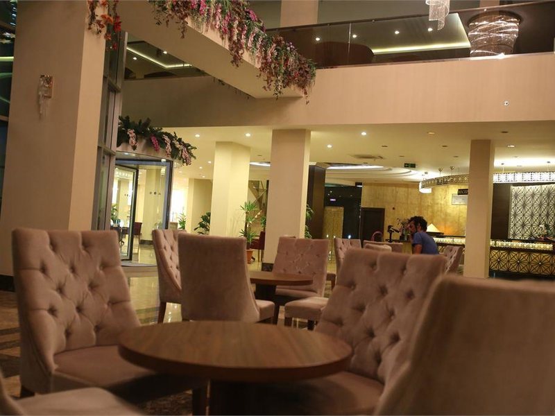 Throne Beach Resort & SPA (ех 196896